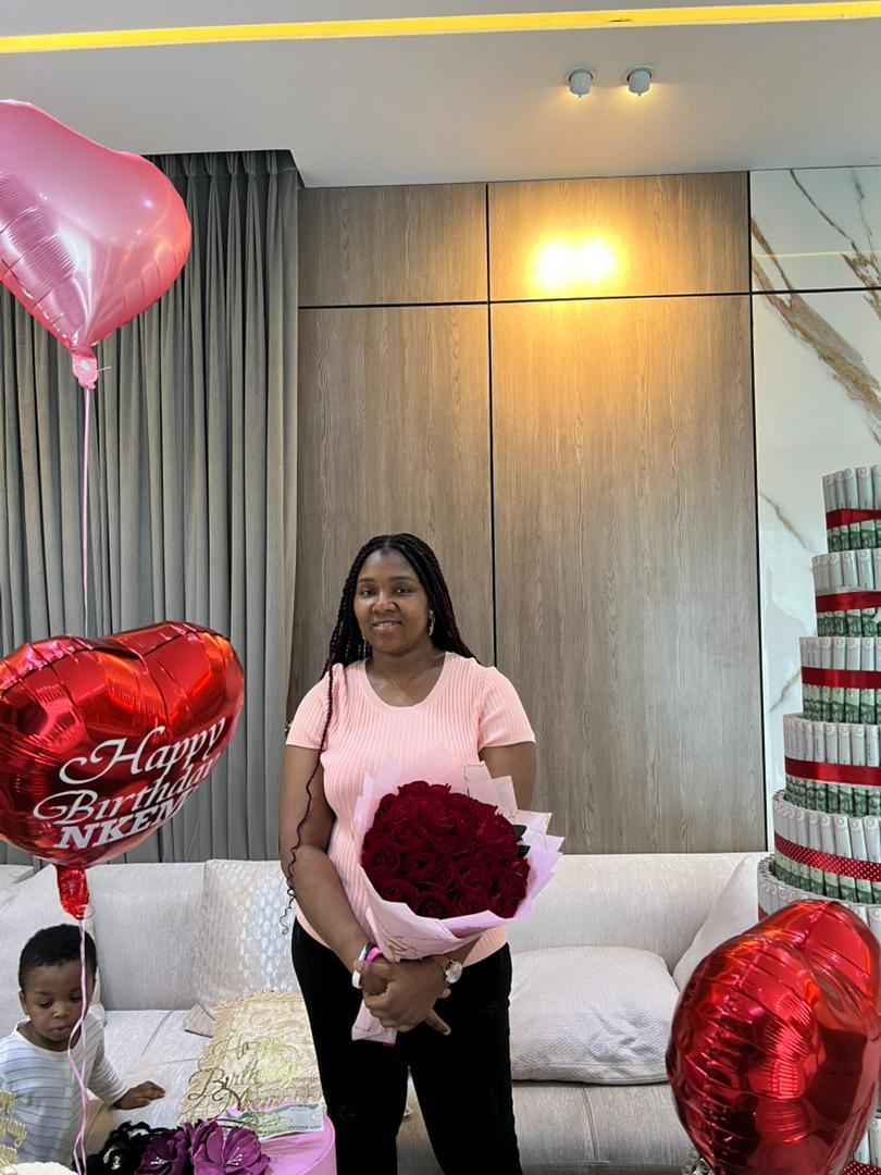 Roses & Heart Balloons